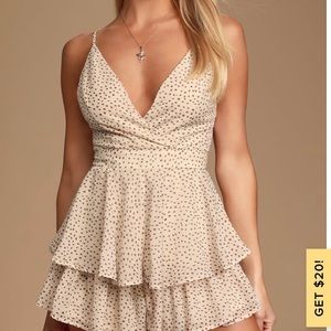 Lulus flowy romper size XS